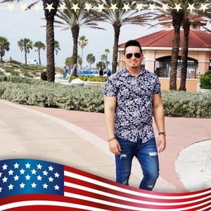 Meet your Posher, Leonel